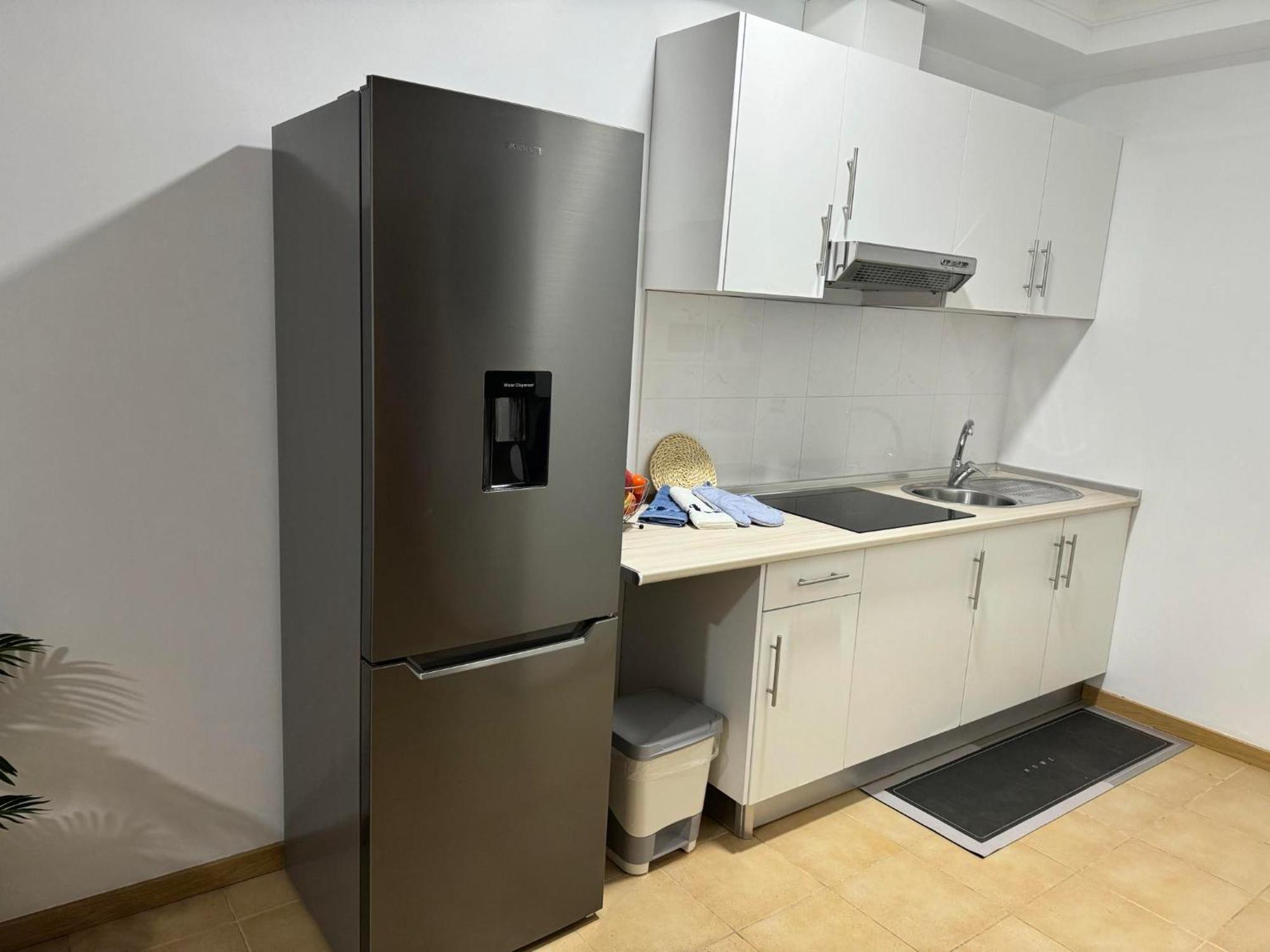 Alforra Residence 1-T2-Centro-Praias-Levadas Камара-де-Лобуш Экстерьер фото