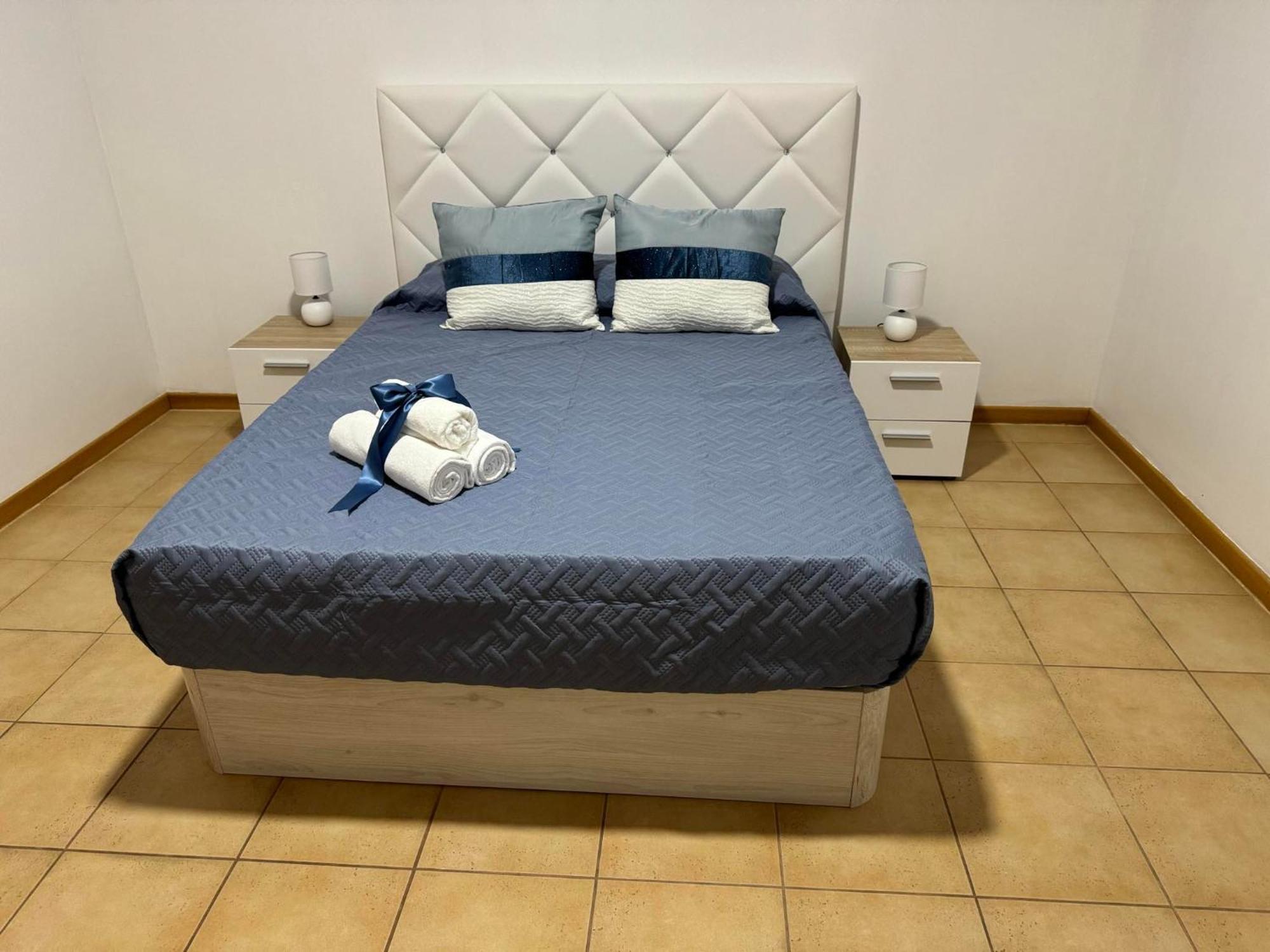 Alforra Residence 1-T2-Centro-Praias-Levadas Камара-де-Лобуш Экстерьер фото