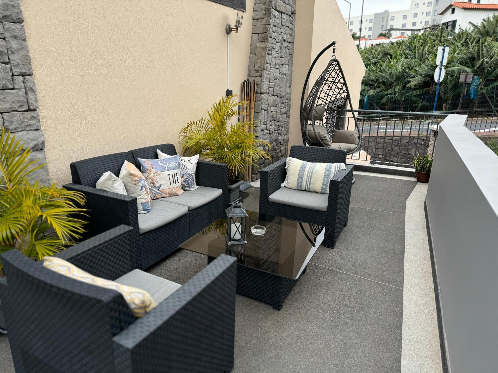Alforra Residence 1-T2-Centro-Praias-Levadas Камара-де-Лобуш Экстерьер фото